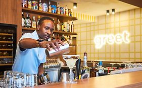 greet hotel Marseille Parc Chanot Velodrome